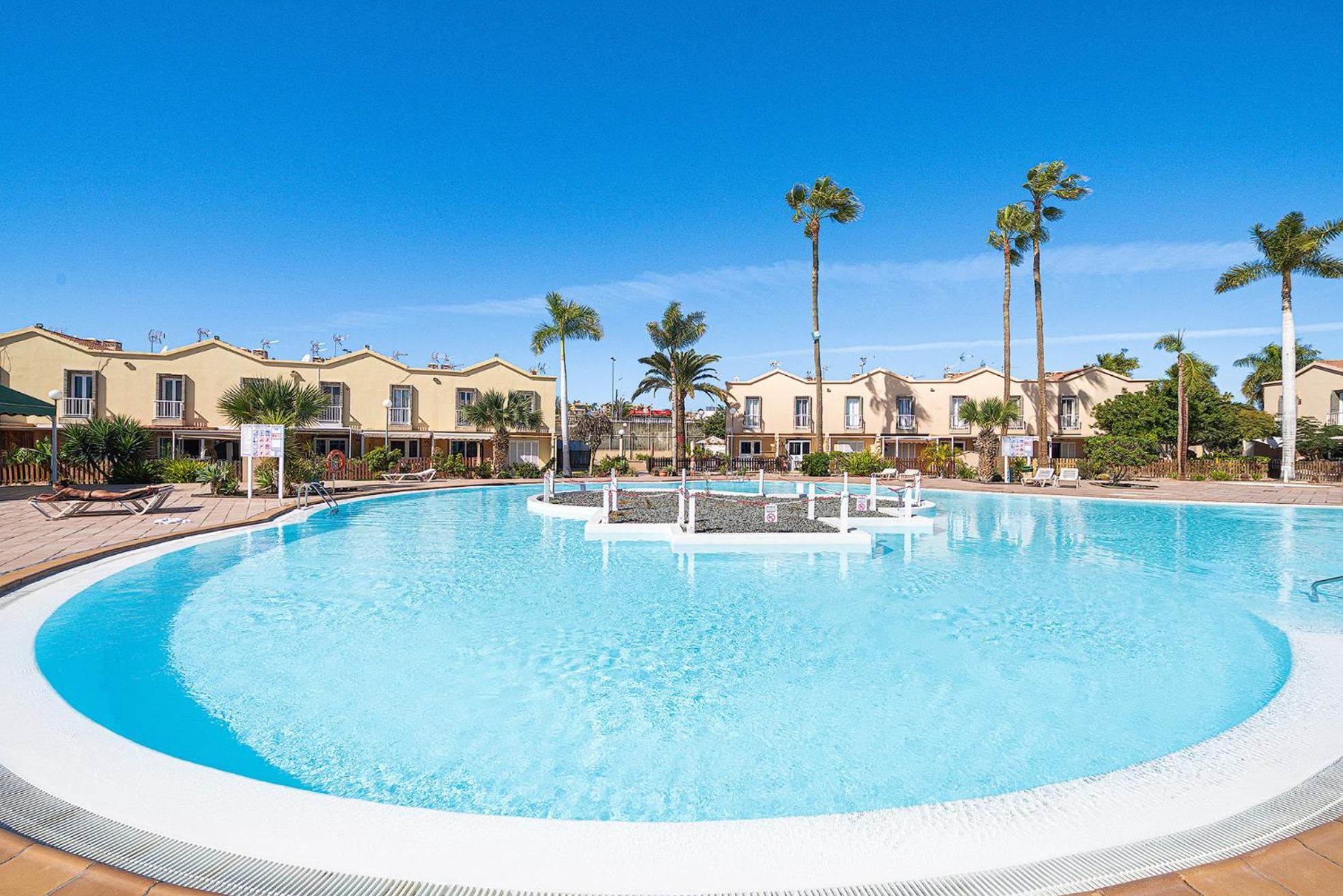 Apartment Oasis Club